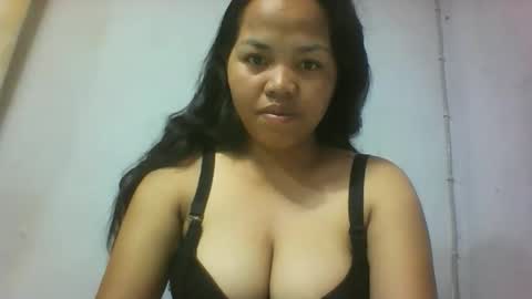 miarii online show from November 26, 4:24 am