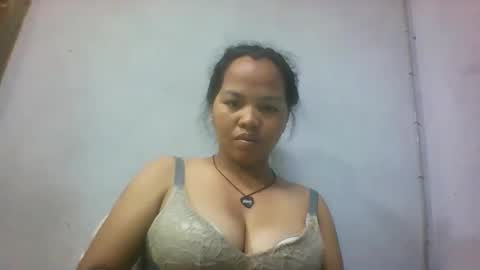 miarii online show from March 23, 5:06 pm