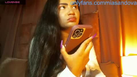 Snapshot of miasandoval_22 chatting on June 10, 9:25 pm miasaandovaal 22 online show from June 10, 9:25 pm