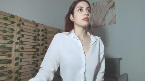 miasilva1 online show from July 4, 9:10 pm
