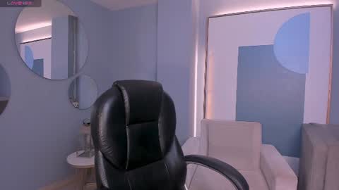Mia Silva online show from June 20, 10:51 am