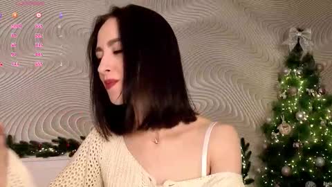 Mia online show from January 7, 7:00 am