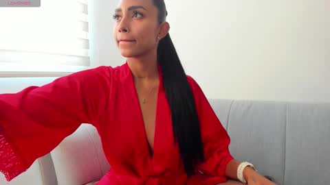 Mia Velvet  online show from December 18, 7:09 pm