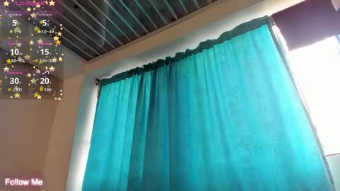 Snapshot of miavillalobos_ chatting on January 9, 9:27 pm Mia Villalobos online show from January 9, 9:27 pm