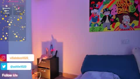 Snapshot of miavillalobos_ chatting on February 28, 12:55 am Mia Villalobos online show from February 28, 12:55 am