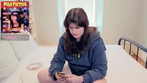 Mia  online show from April 14, 12:33 pm