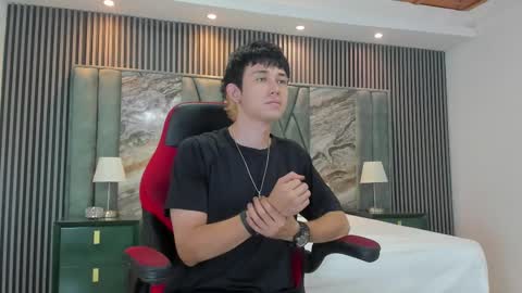 Michael online show from October 5, 1:31 pm