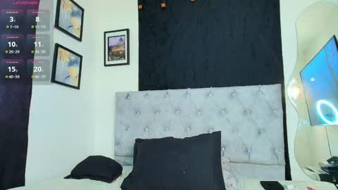 Snapshot of michaeel_lopez chatting on May 17, 4:43 am Maicol online show from May 17, 4:43 am