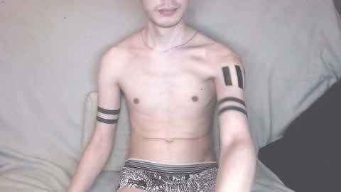 Snapshot of michael_danymans chatting on January 16, 10:52 am Michael online show from January 16, 10:52 am