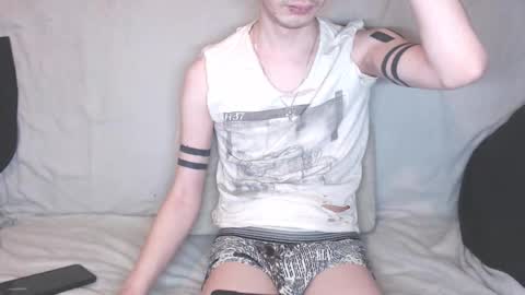 Snapshot of michael_danymans chatting on January 17, 1:43 am Michael online show from January 17, 1:43 am