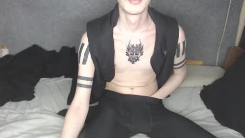 Snapshot of michael_danymans chatting on February 18, 5:25 am Michael online show from February 18, 5:25 am