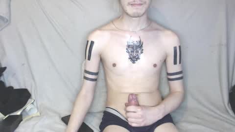 Snapshot of michael_danymans chatting on February 19, 2:35 pm Michael online show from February 19, 2:35 pm