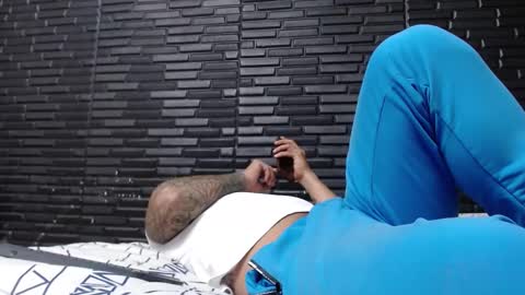 Michael Daviss online show from February 26, 1:52 pm