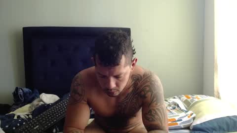 Snapshot of michael_daviss1 chatting on April 22, 1:34 pm Michael Daviss online show from April 22, 1:34 pm