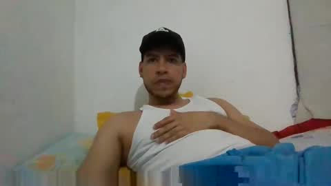 Snapshot of michael_jonessss chatting on October 6, 2:31 am Michael Jones Modelo Independiente online show from October 6, 2:31 am