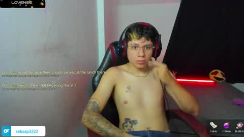 michael independent model  online show from November 8, 12:33 am