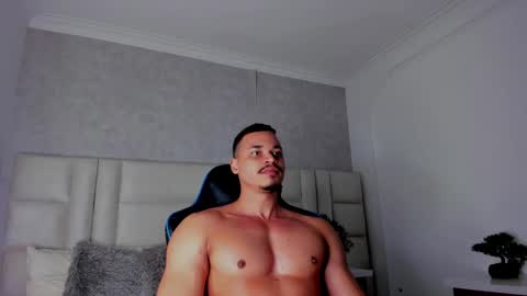 Michael online show from September 27, 3:33 am