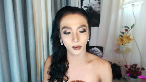 michaelagoddess online show from May 23, 4:11 pm