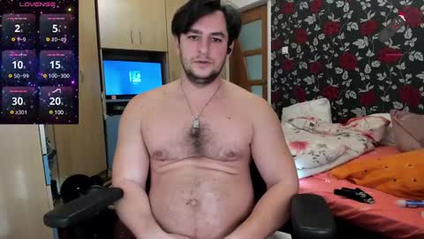 Snapshot of michaelragnar90 chatting on December 16, 8:20 am michaelragnar90 online show from December 16, 8:20 am