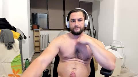 michaelragnar90 online show from November 11, 4:40 pm