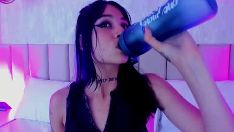 Michael Walkerr online show from December 17, 1:29 am