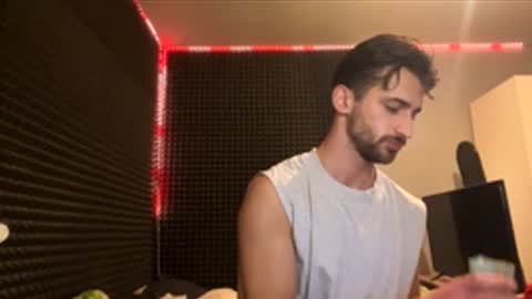 michelemagnetico online show from November 29, 10:24 pm