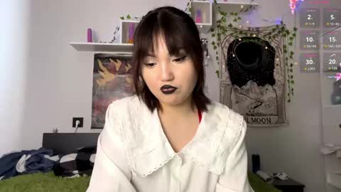 Suki online show from February 28, 10:05 am