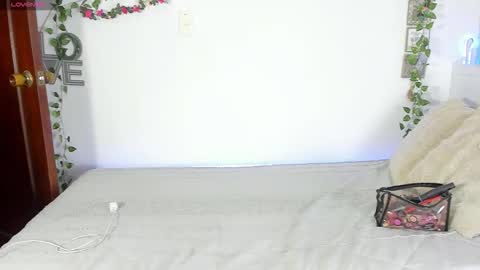 Michell online show from October 30, 10:54 pm