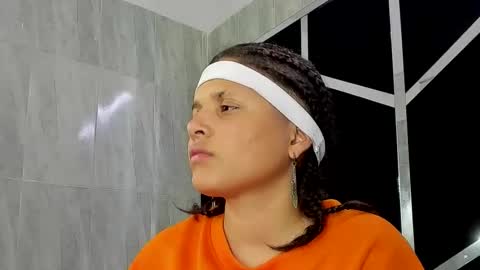 michell_rs online show from February 7, 4:16 am