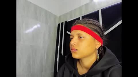 michell_rs online show from February 24, 12:41 am