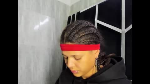 michell_rs online show from March 11, 7:48 am