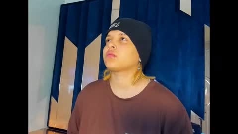 michell_rs online show from November 4, 6:45 am