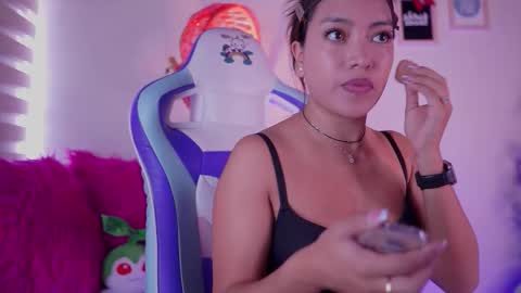 michelle chang online show from December 4, 7:11 pm