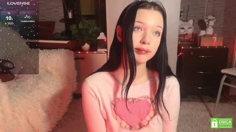 Michelle online show from February 8, 8:32 pm