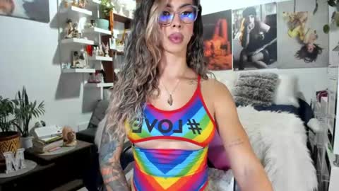 michelle apihel online show from July 23, 9:24 pm