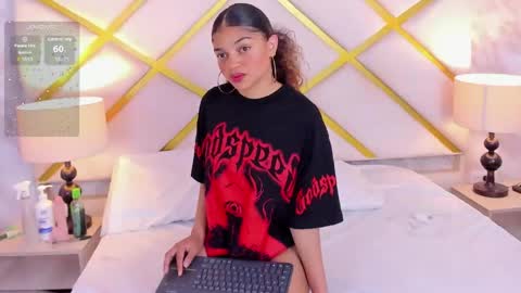 michellebronx online show from May 26, 11:39 am