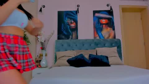 michellereys online show from September 12, 8:20 pm