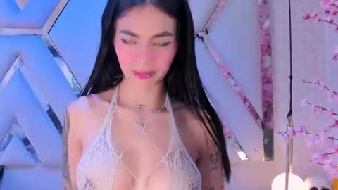 Michelle  online show from July 6, 9:50 pm