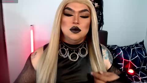 Michelle online show from November 6, 7:04 pm