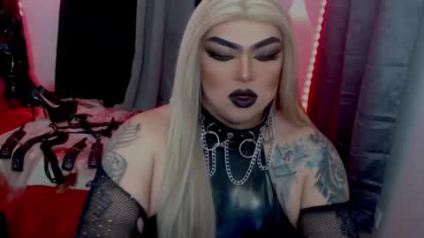 Michelle online show from February 14, 6:26 pm