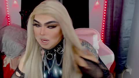 Michelle online show from February 21, 3:40 am