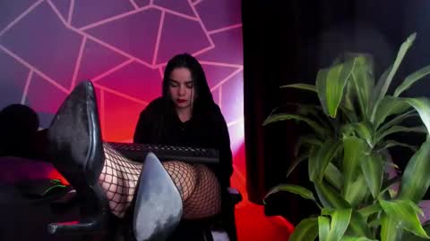 Snapshot of michellgrey chatting on October 19, 7:58 pm michellgrey online show from October 19, 7:58 pm