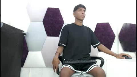 Mick storm online show from November 23, 7:02 pm