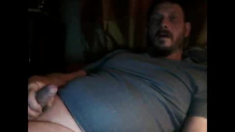 Snapshot of mickael236 chatting on December 17, 8:21 pm mickael236 online show from December 17, 8:21 pm