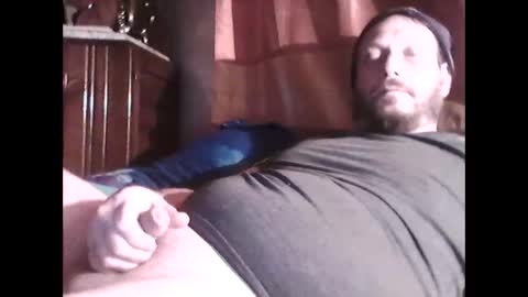 Snapshot of mickael236 chatting on January 6, 10:58 pm mickael236 online show from January 6, 10:58 pm