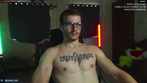 Mickey online show from December 25, 5:26 am