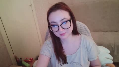 Snapshot of mickywood chatting on February 26, 11:42 am Micky online show from February 26, 11:42 am