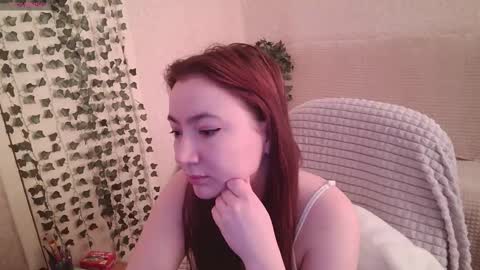 Snapshot of mickywood chatting on March 28, 7:52 am Micky online show from March 28, 7:52 am