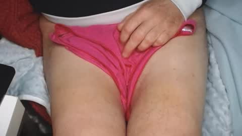 tinypenis online show from December 1, 4:12 pm