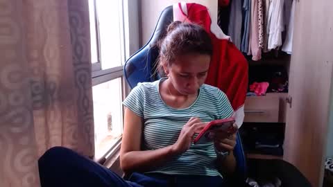 Snapshot of miculohot chatting on February 21, 9:43 pm vanesa sexy online show from February 21, 9:43 pm